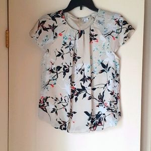 Womens short sleeve blouse